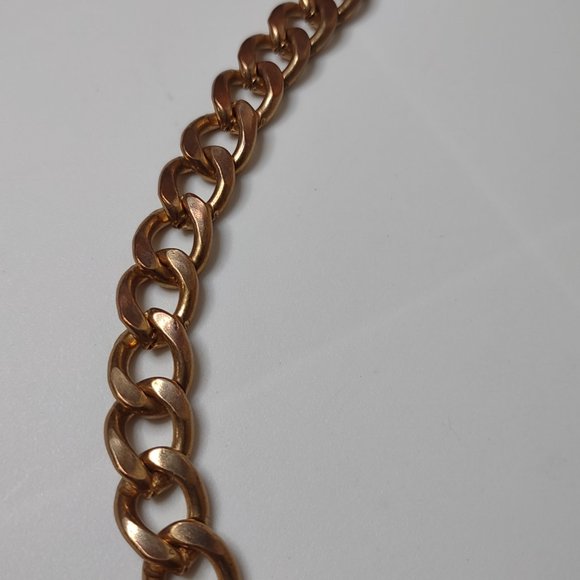 Gold Tone Heavy Chain Necklace Adjustable 17.5 To 19.5 Inches Long - Picture 4 of 7